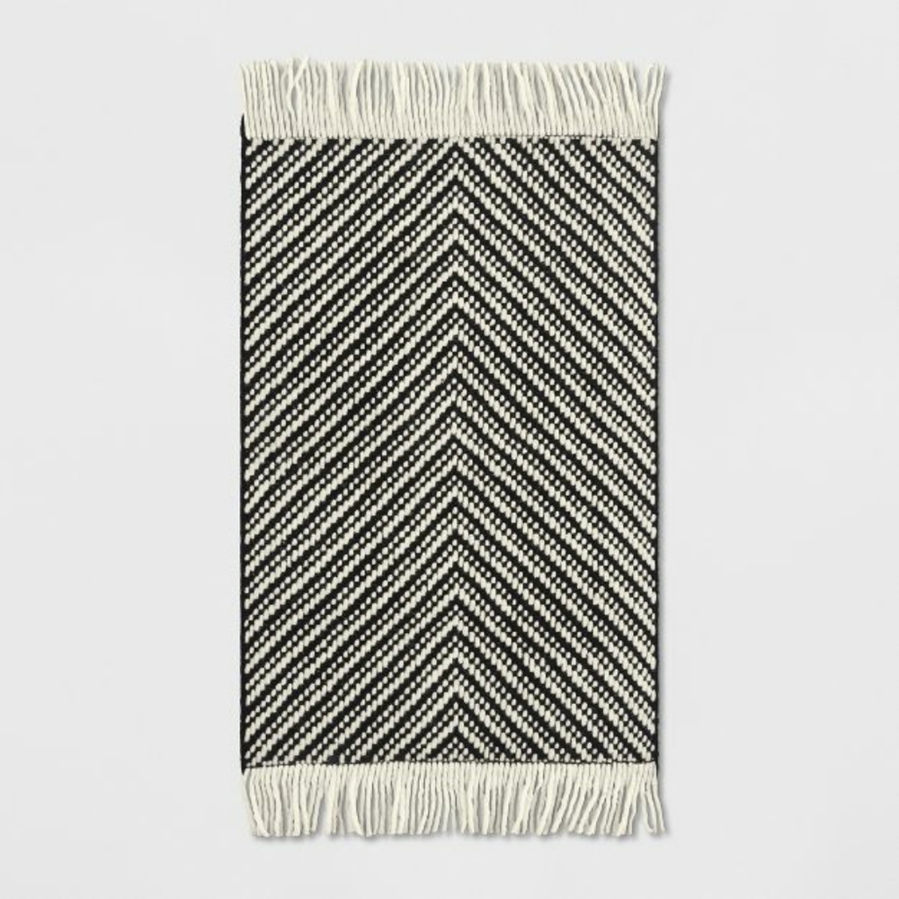 Chevron Woven 2'x3' Rug Black/White - Project 62